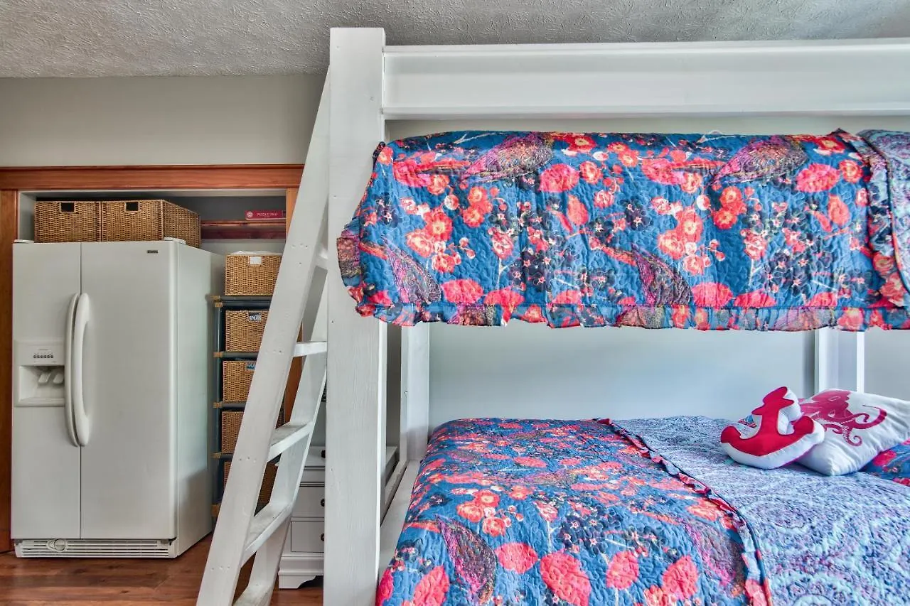 Holiday home Beachcomber - Beachfront With Pool And Hot Tub - On The Beach! Panama City Beach