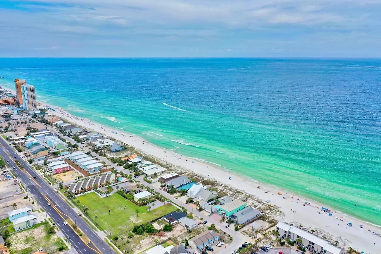 Beachcomber - Beachfront With Pool And Hot Tub - On The Beach! Panama City Beach United States