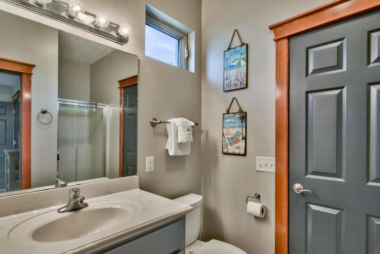 Beachcomber - Beachfront With Pool And Hot Tub - On The Beach! Panama City Beach